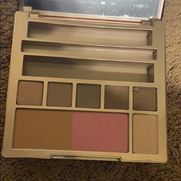 Naked on the Run Palette - Picture 2 of 2